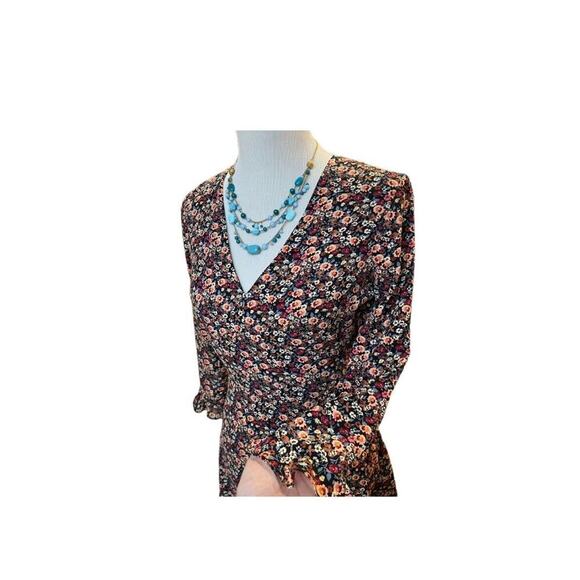 Topshop Women's Size 6 Ditsy Floral V Neck Ruffle Cut Out Back Mini Dress - Picture 3 of 10